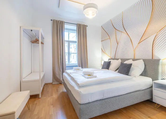 M&o Apartment, Zentral In Innenstadt-& Bahnhofsnaehe - Parkgarage *