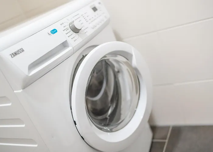 M&o Apartment, Zentral In Innenstadt-& Bahnhofsnaehe - Parkgarage 아파트